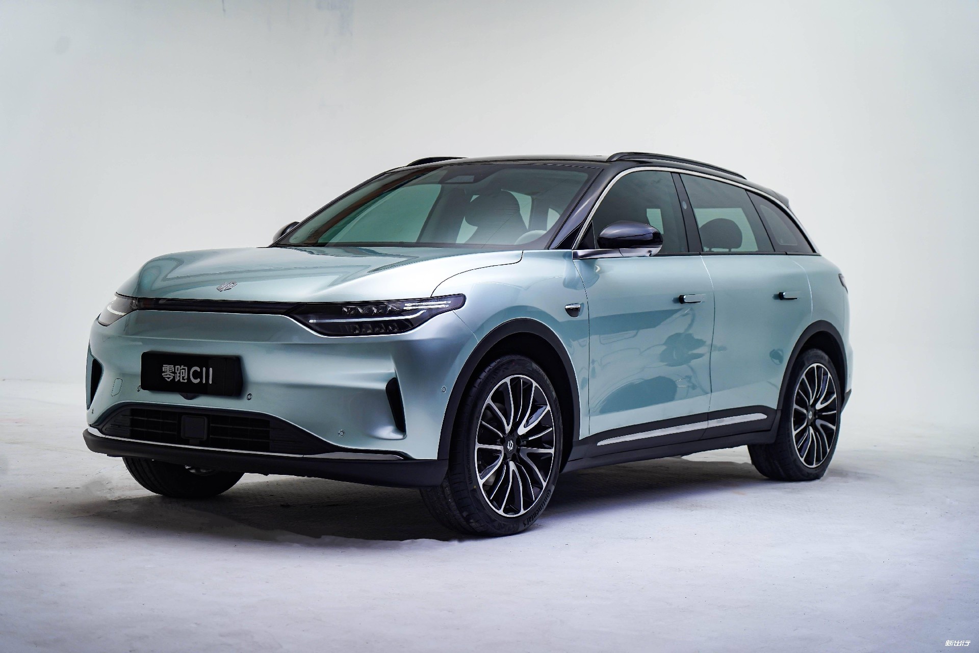 新能源汽車外觀設(shè)計(jì).jpg